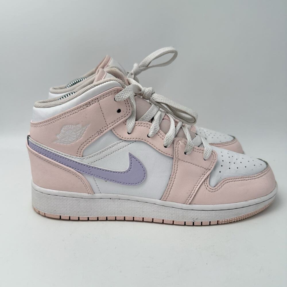 NIKE AIR JORDAN 1 MID YOUTH SIZE 5.5 M PINK WASH SNEAKERS FD8780-601 - Picture 2 of 9